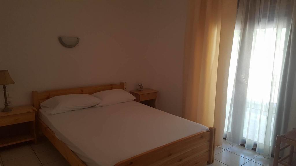 Mantos Rooms 1 Neo Klima Bagian luar foto