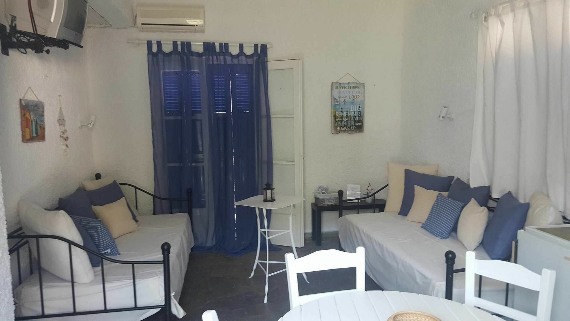Mantos Rooms 1 Neo Klima Bagian luar foto